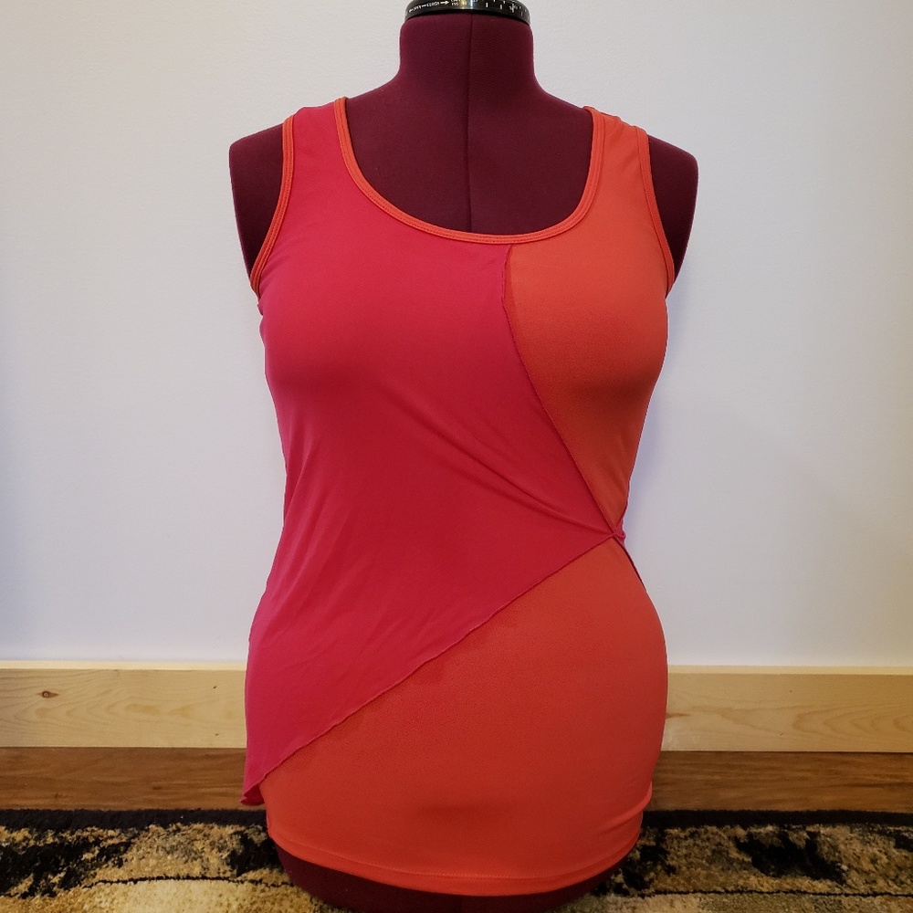 NWOT Oiselle Wingly tank